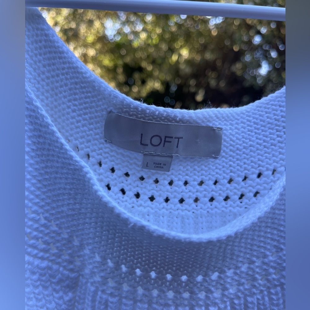 Loft knit top bright white in great condition
